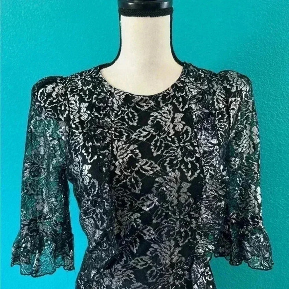 2020 THE VAMPIRE'S WIFE × H&M Silver Lace Mini Dress in size medium - Picture 2 of 5